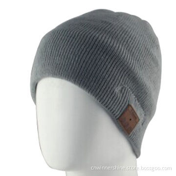 Bluetooth beanie with headphone for winter skiing